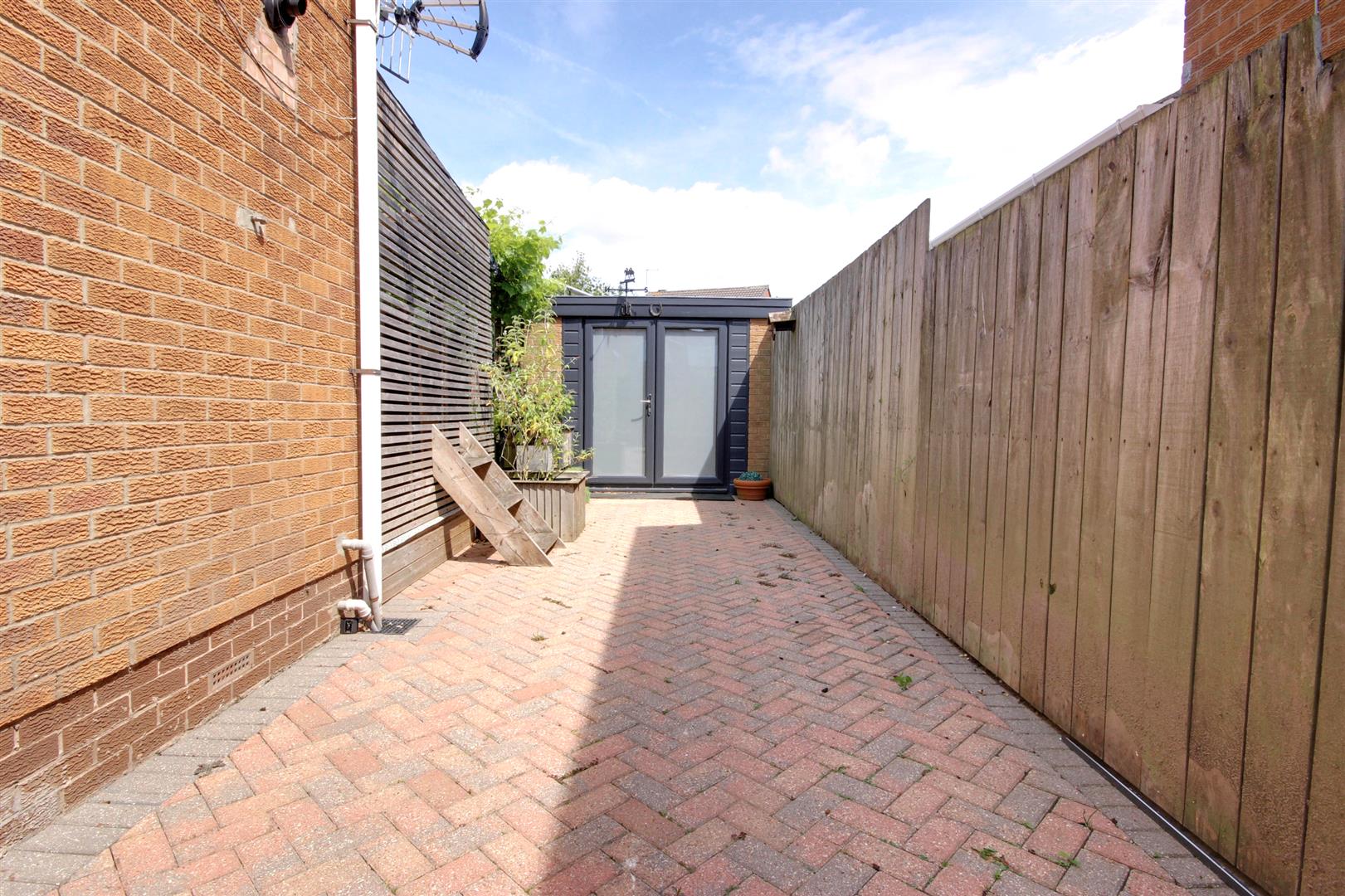 Burton Road, Cottingham